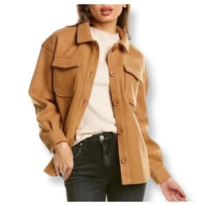 Avec Les Filles NWT Solid Shirt Tail Shacket in Cognac Size Large